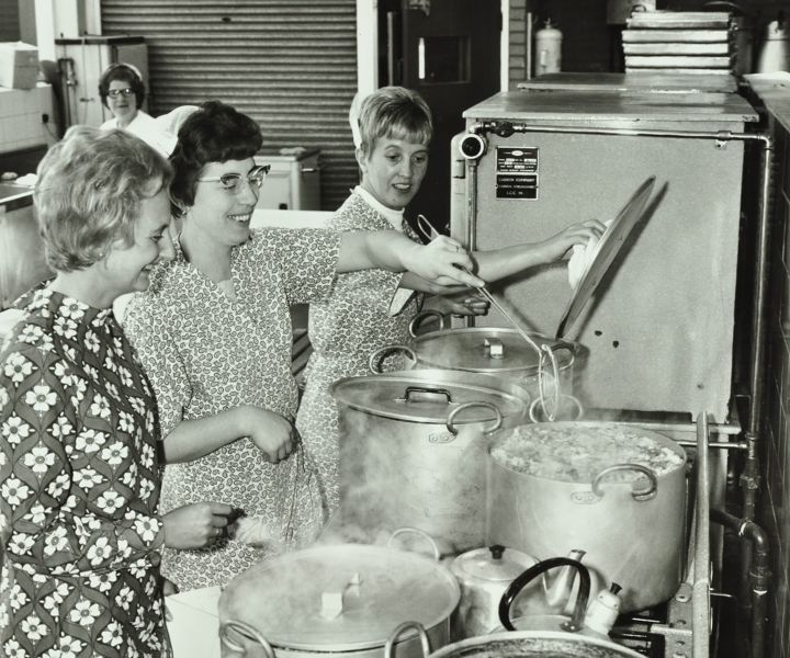 205176-Cooking at Stepney School