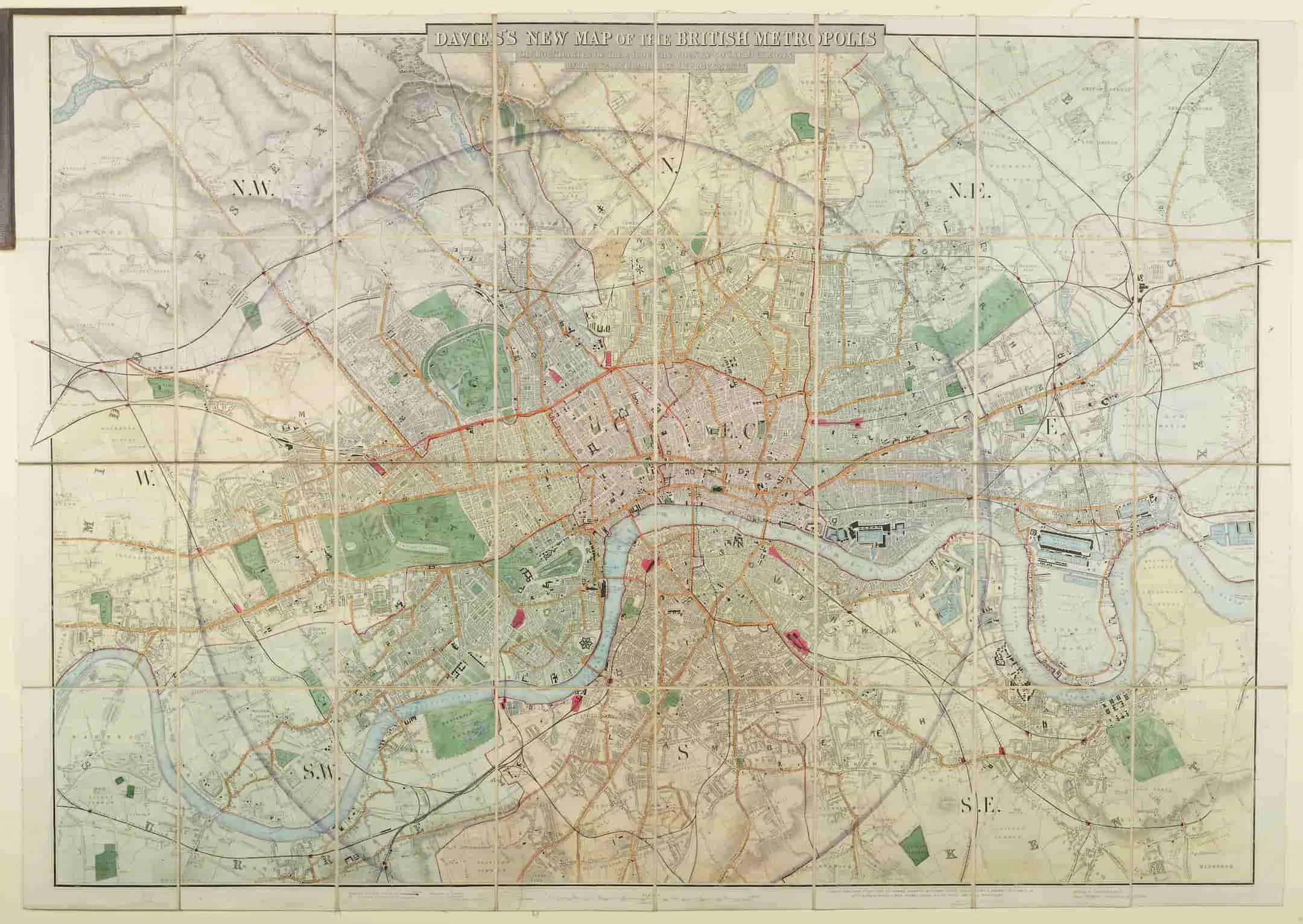 Map of London, different areas are in different colours. There is a circle drawn in the centre of the map