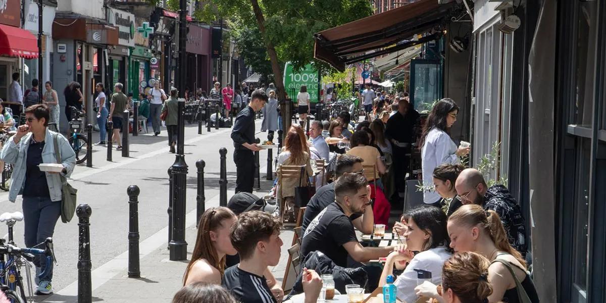exmouth-market-summer-dining