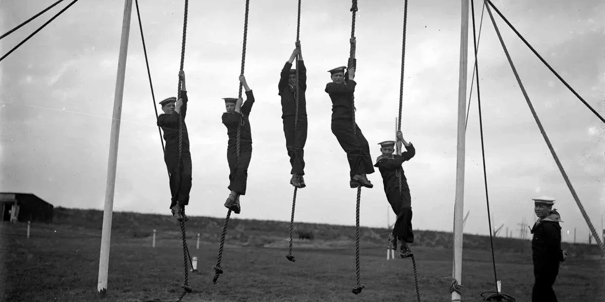 rope-climbing