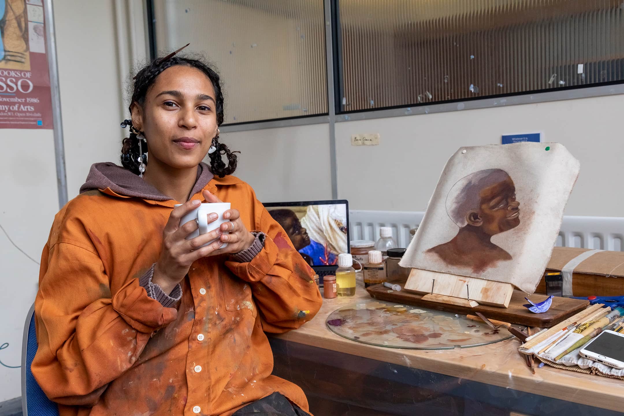 Tara Jerome-Bernabé creating artwork ‘Fafanto’s Children’ as part of the Art at the Archive project