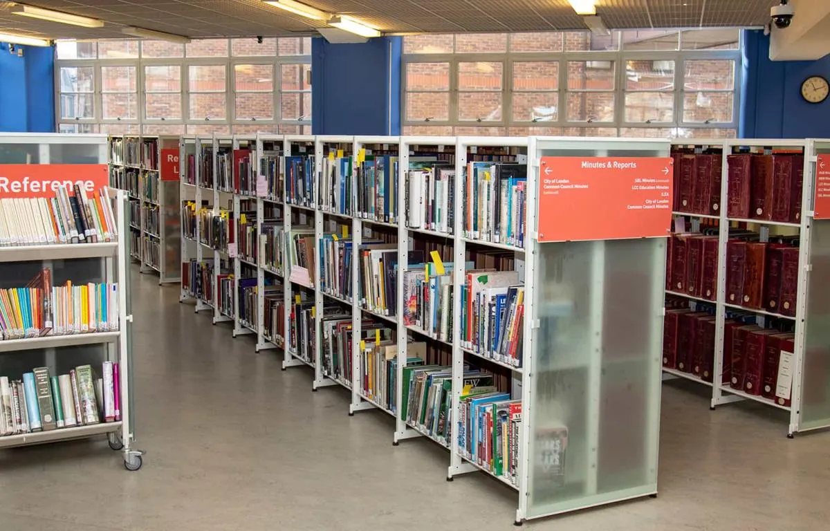 tla-library-shelves
