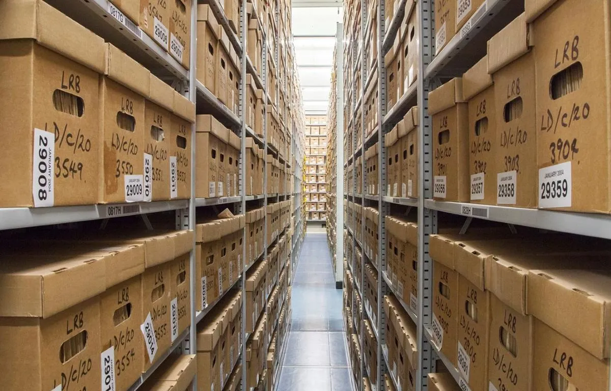 view-down-the-middle-of-a-strongroom